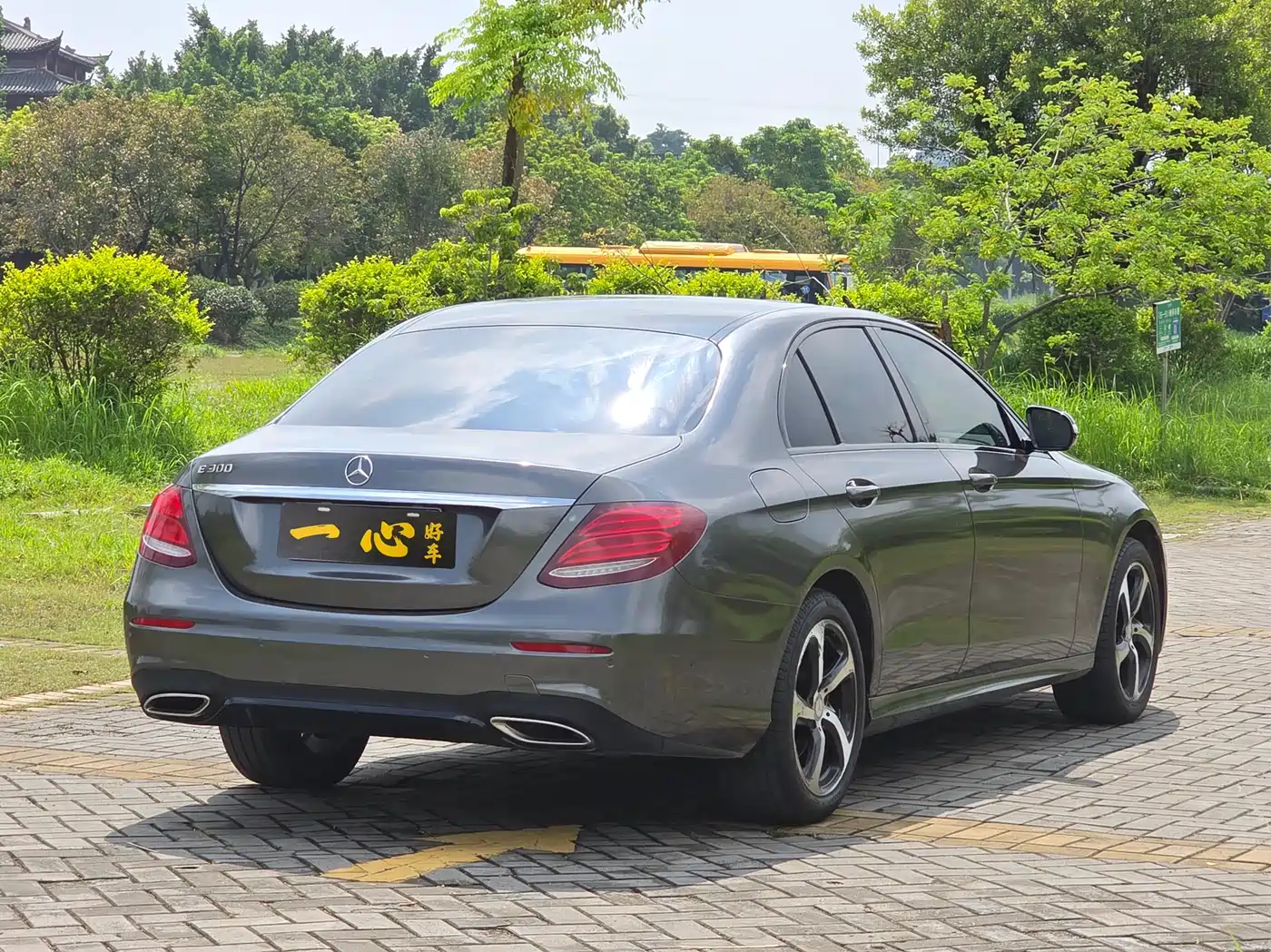 Mercedes-Benz E-Class 2017 E 200 Sport фото 11