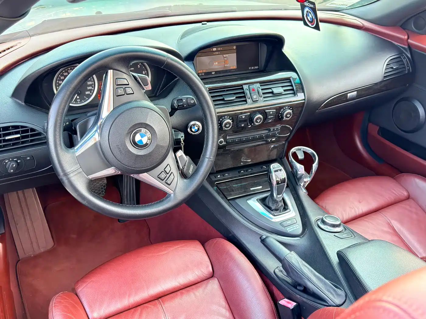 BMW 6 Series 2007 630i Convertible фото 14
