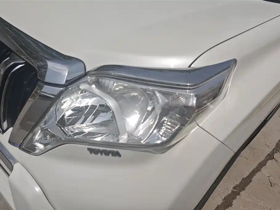 Toyota Prado 2016 2.7L Auto Standard Edition фото 5