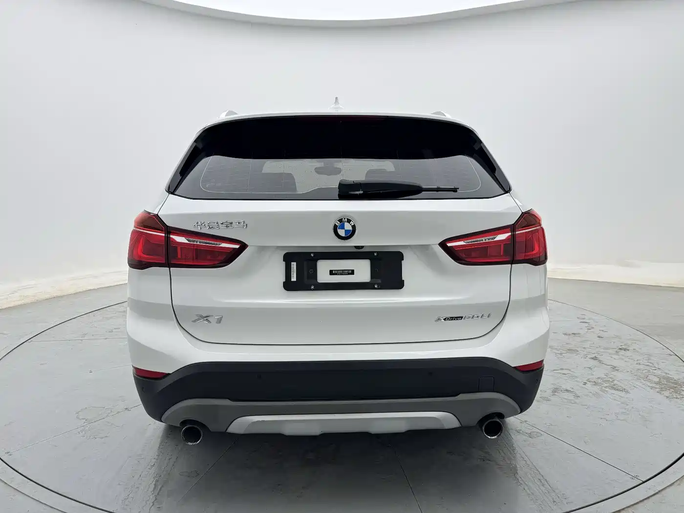 BMW X1 2019 xDrive20Li Premium Model фото 7