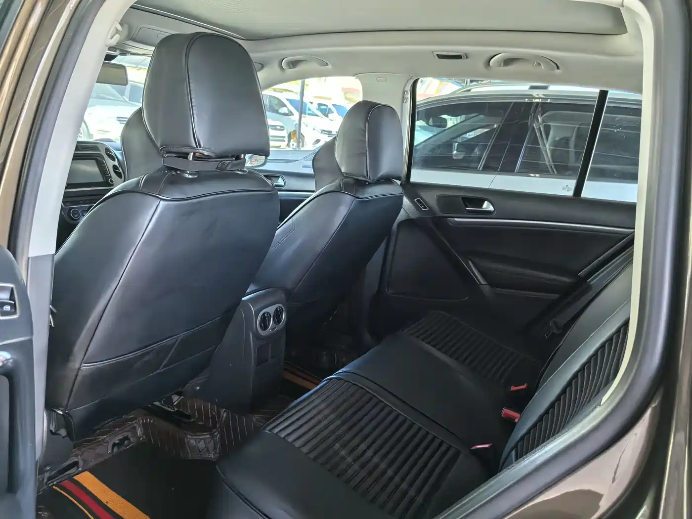 Volkswagen Tiguan 2015 1.8TSI Automatic 2WD Comfortline фото 10
