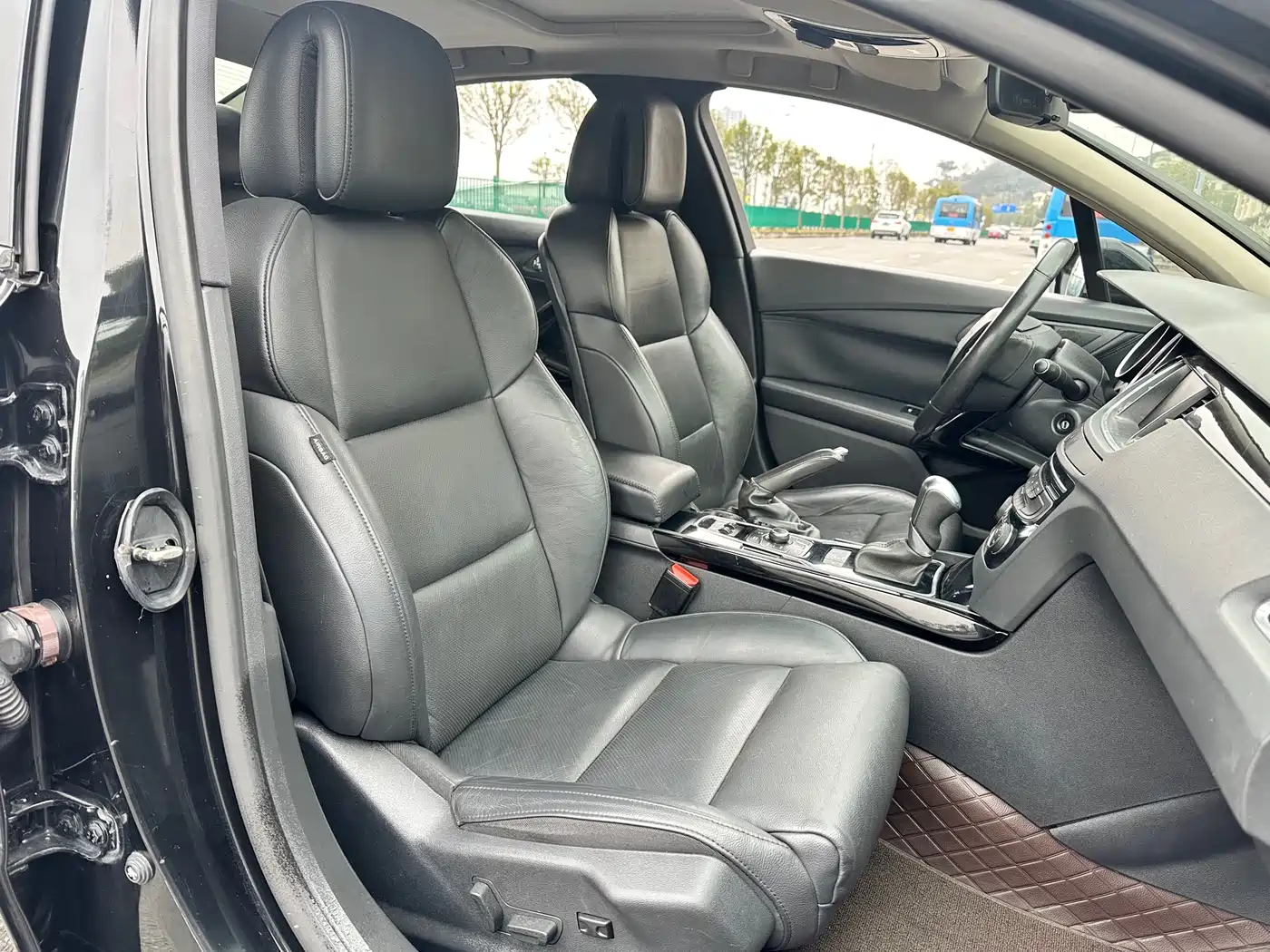Peugeot 508 2013 2.3L Roland Garros Edition фото 24
