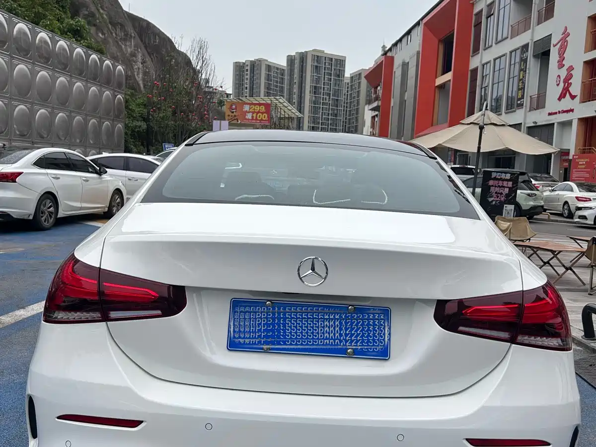 Mercedes-Benz A-Class 2022 A 200 L Sport Sedan Style фото 4
