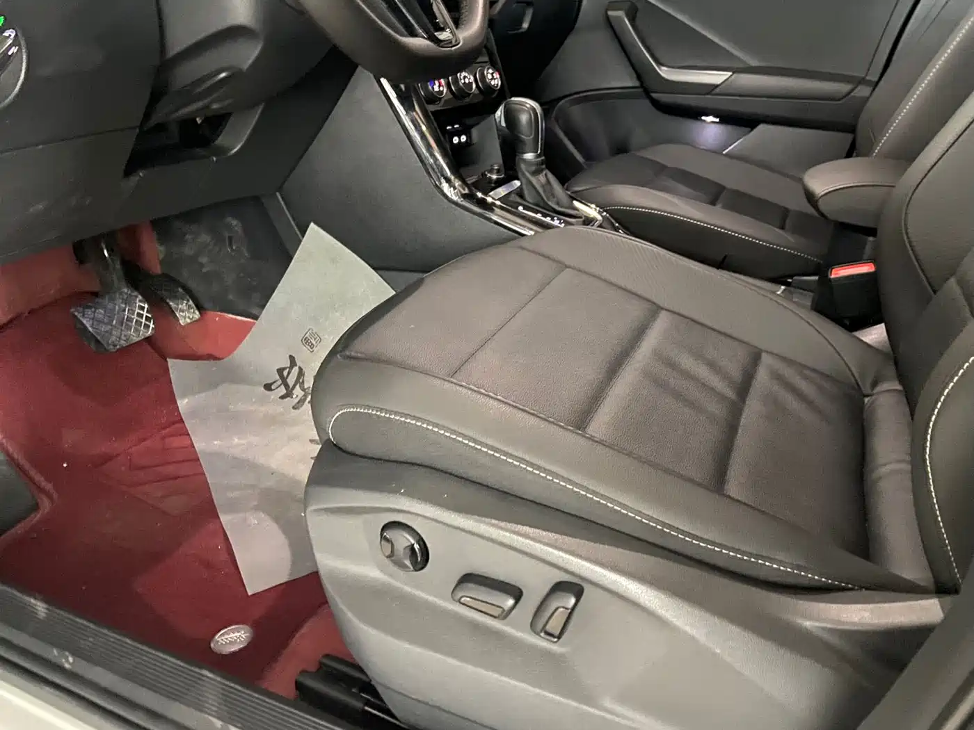 Volkswagen T-ROC 2022 280TSI DSG 2WD Comfort PLUS фото 17