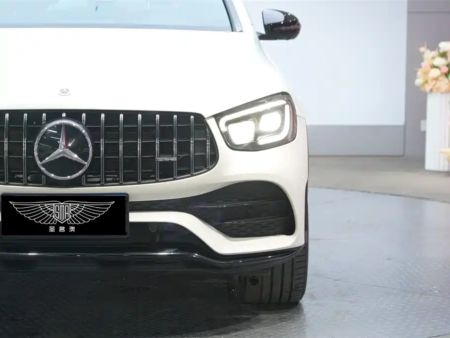Mercedes-Benz GLC AMG 2022 AMG GLC 43 4MATIC фото 3