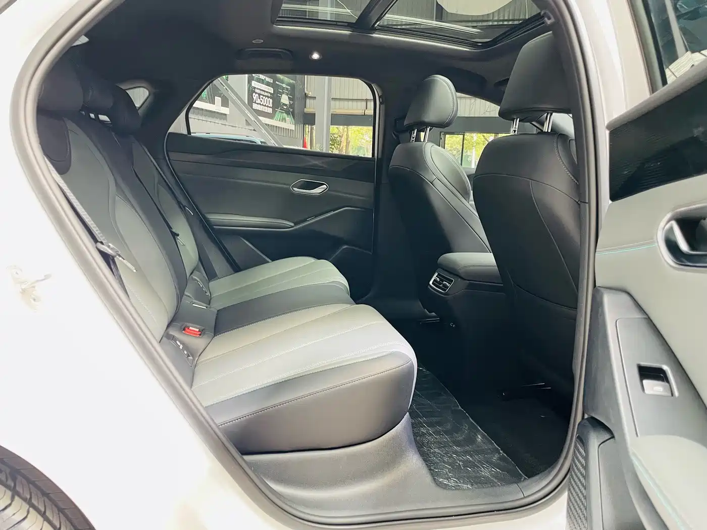 BYD Qin L 2026 2025 EV 470KM Leading Edition