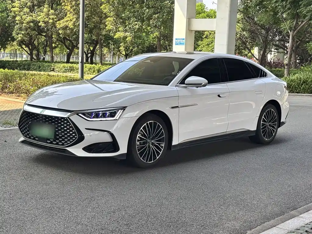 BYD Han 2022 DM-i 121KM Premium Edition