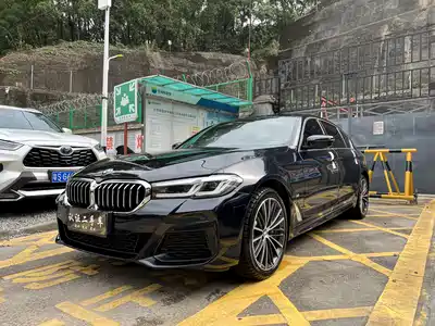 BMW 5