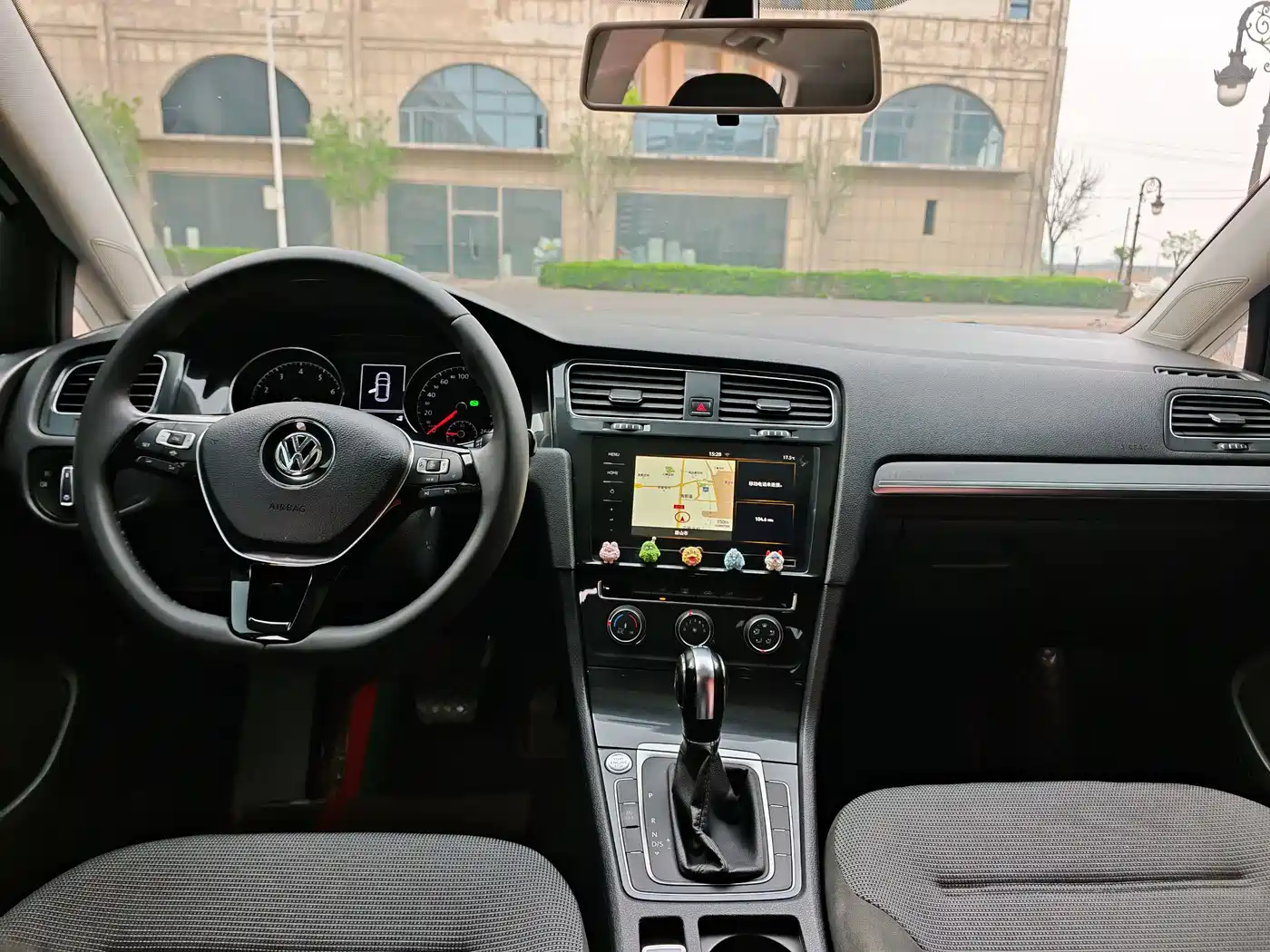 Volkswagen Golf 2020 Beloved Edition 280TSI DSG Comfort фото 12