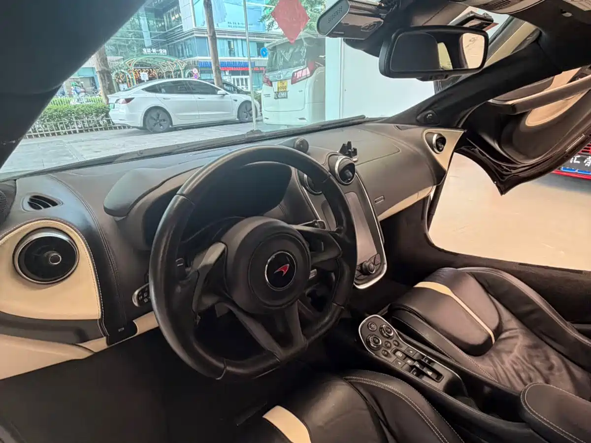 McLaren 570 2018 2016 570GT 3.8T Coupe