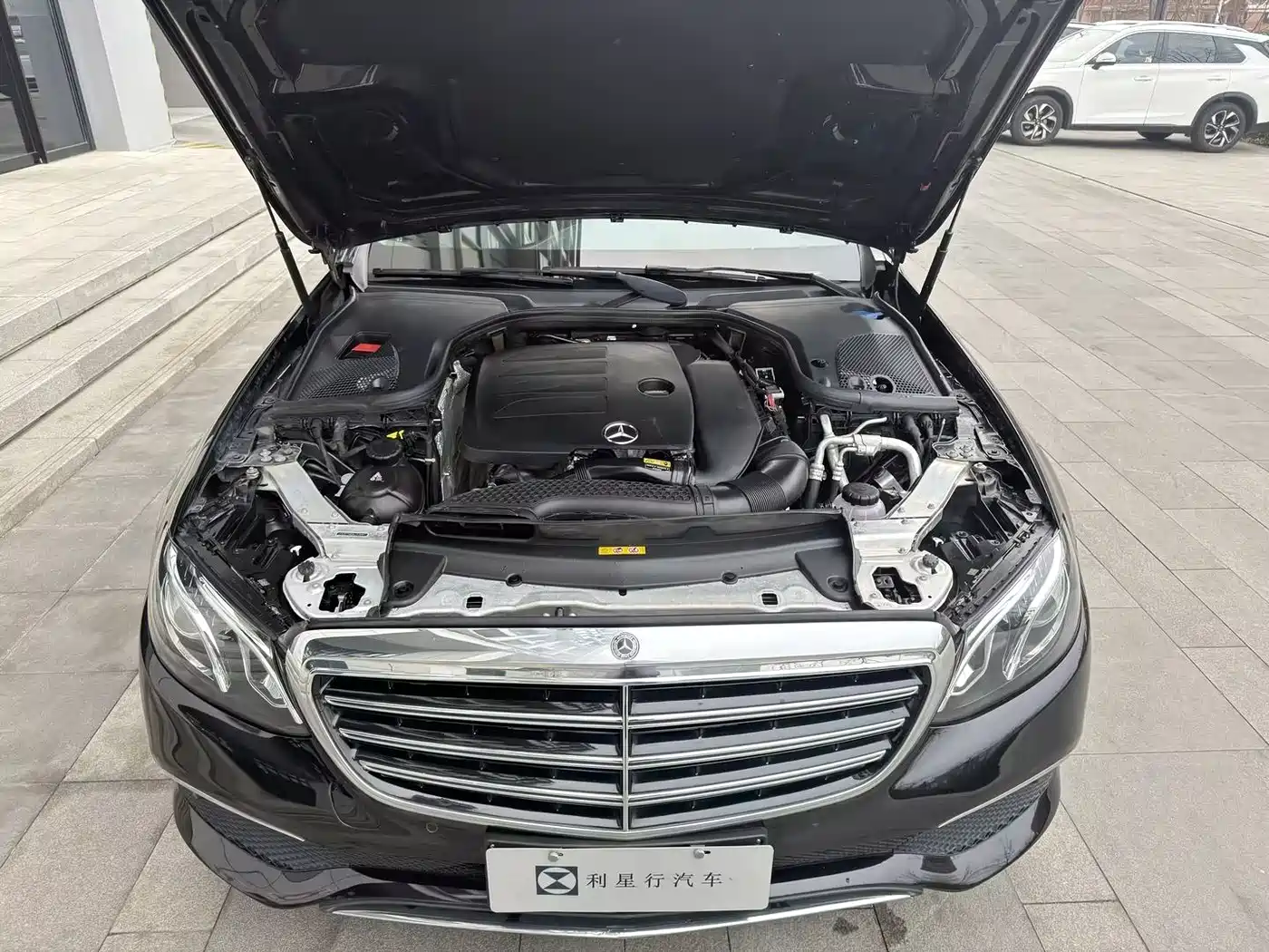 Mercedes-Benz E-Class 2020 E 260 L фото 5