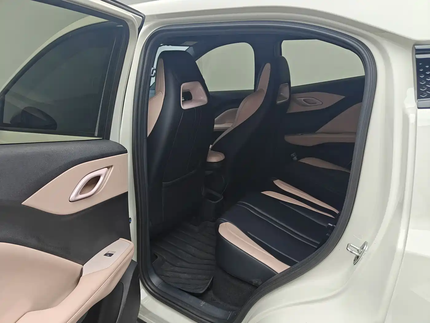 BYD Seagull 2025 305km Freedom фото 13