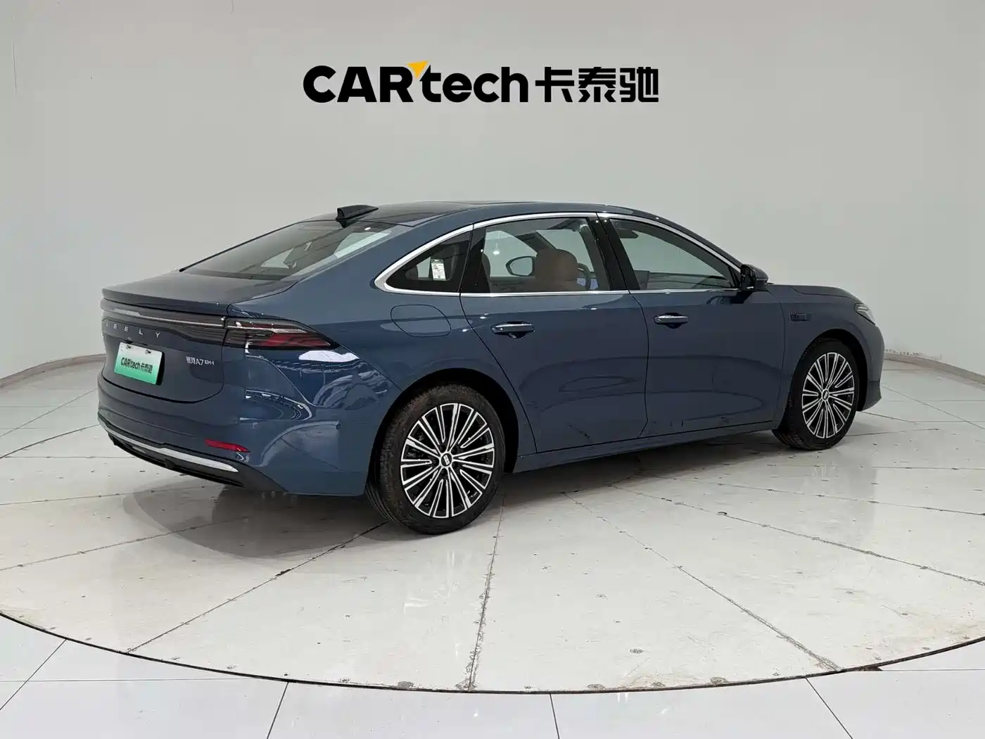 Geely Galaxy Galaxy A7 2025 EM-i фото 9