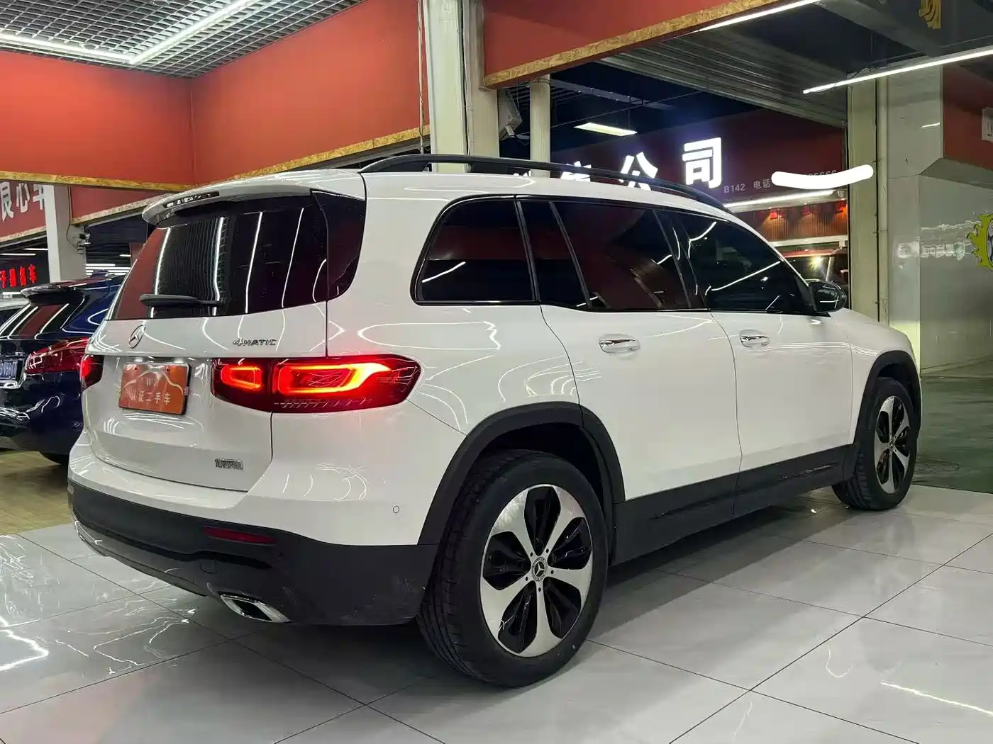 Mercedes-Benz GLB 2022 Model GLB 200 4MATIC фото 9