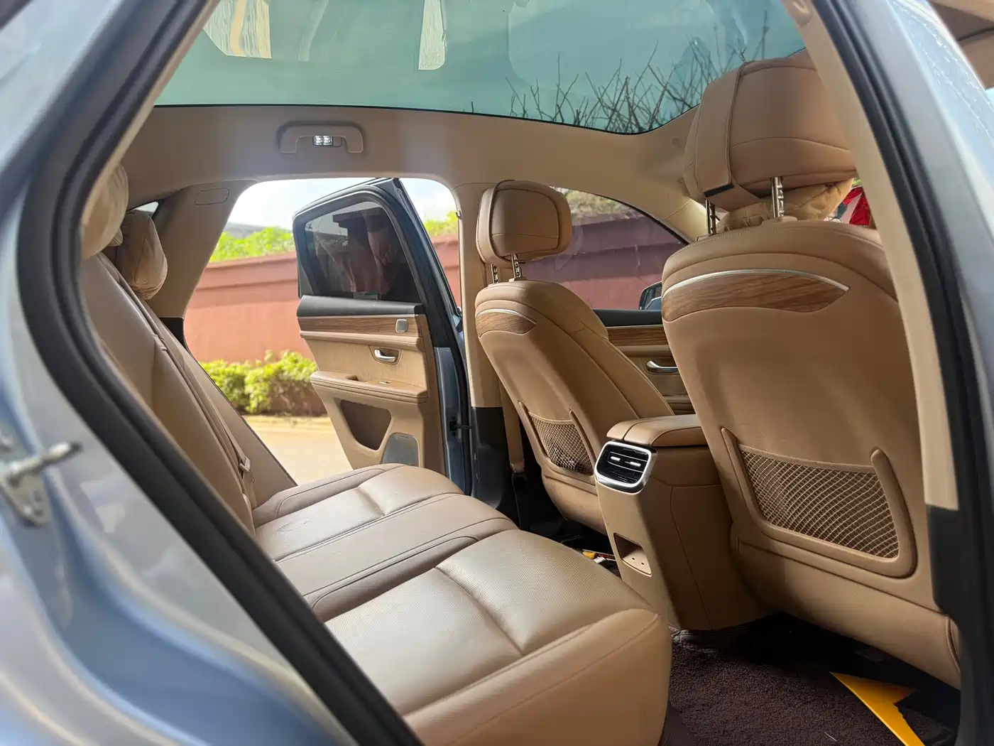 AITO Wenjie AITO M5 2022 Pure Electric RWD Standard Edition фото 8