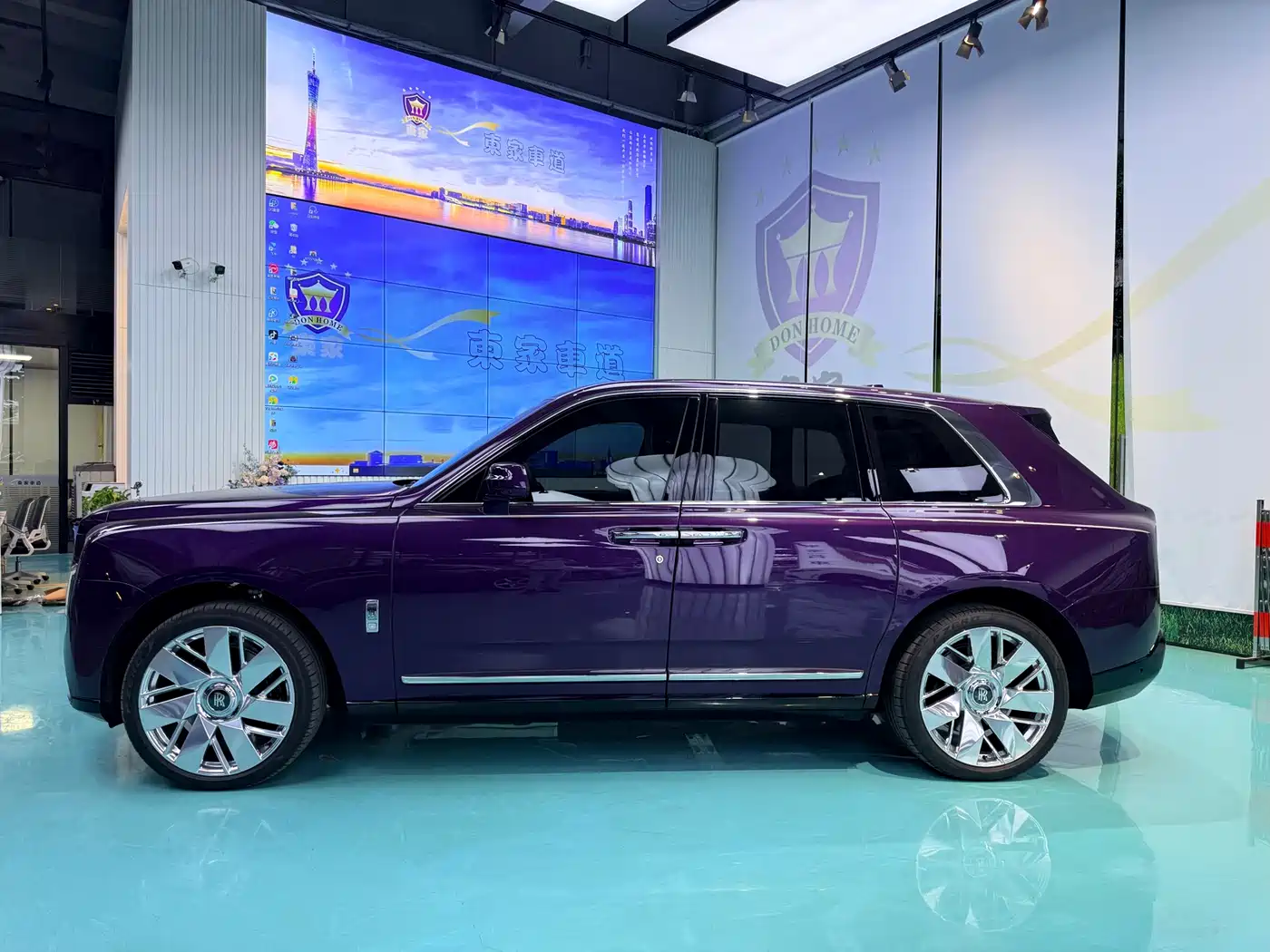 Rolls-Royce Cullinan 2024 4-Seater фото 8