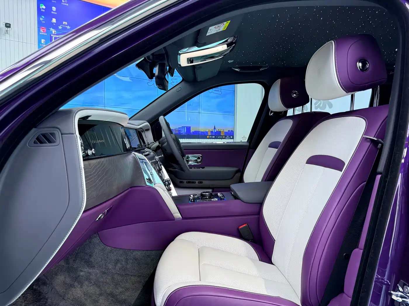 Rolls-Royce Cullinan 2024 4-Seater фото 23