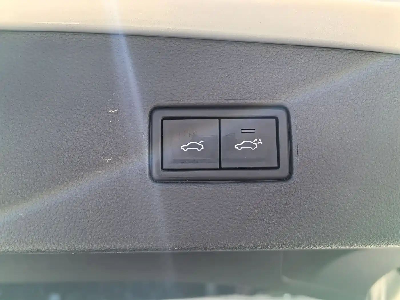 Volkswagen Tiguan L 2020 330TSI Auto 2WD Smart Luxury China VI фото 17