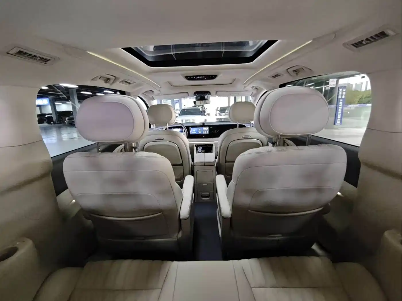 Voyah Auto Voyah Dreamer 2024 EV Ultra Long Range Flagship Edition фото 12