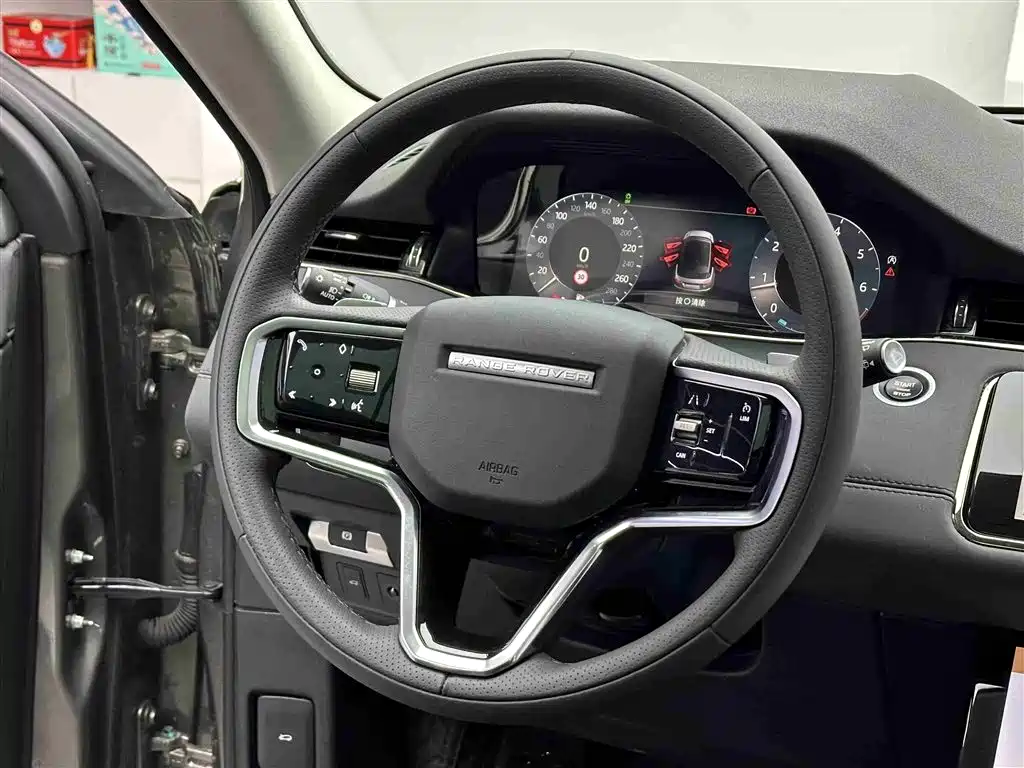 Land Rover Range Rover Evoque 2023 Range Rover Evoque L 249PS Luxury Edition фото 10