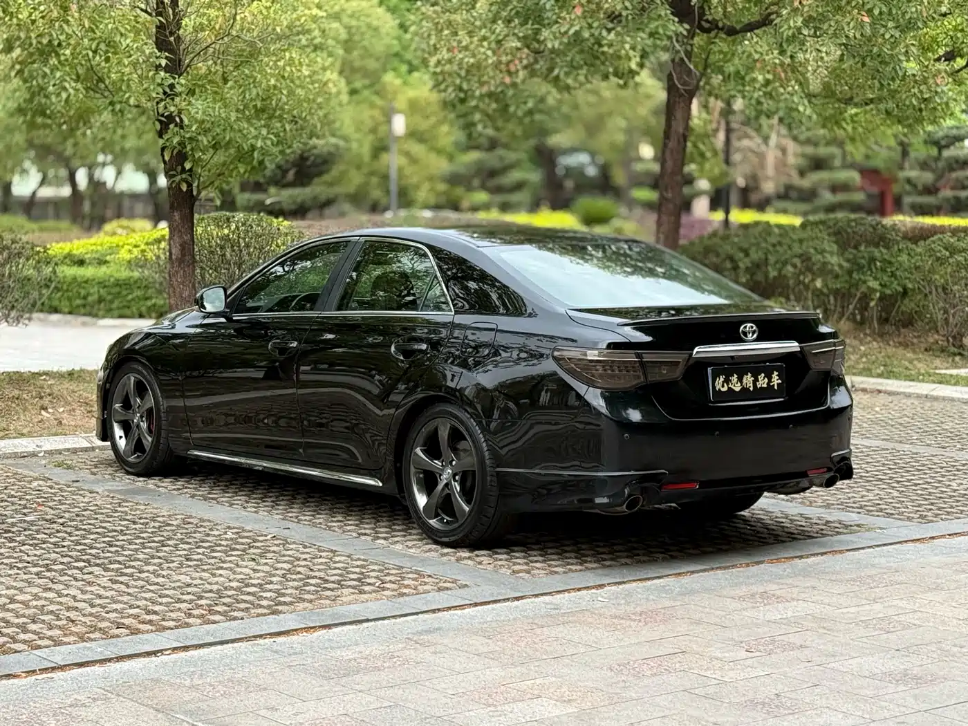 Toyota Reiz 2012 2.5V Grace Elite Styling Edition фото 7