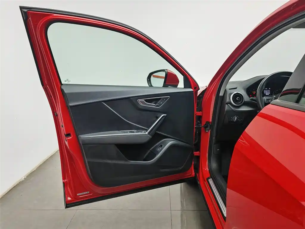 Audi Q2L 2022 35 TFSI Fashion Elegance фото 8