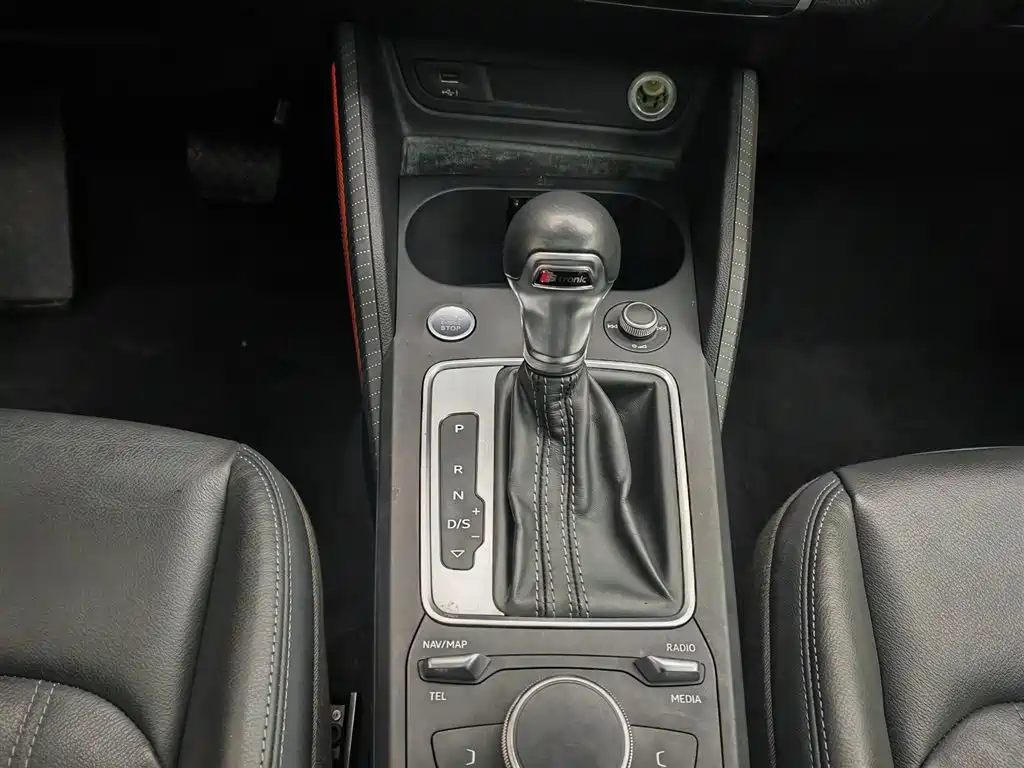 Audi Q2L 2022 35 TFSI Fashion Elegance фото 13