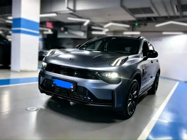  Lynk & Co Lynk & Co 01 2025 2.0TD FWD Renewal Pro Edition