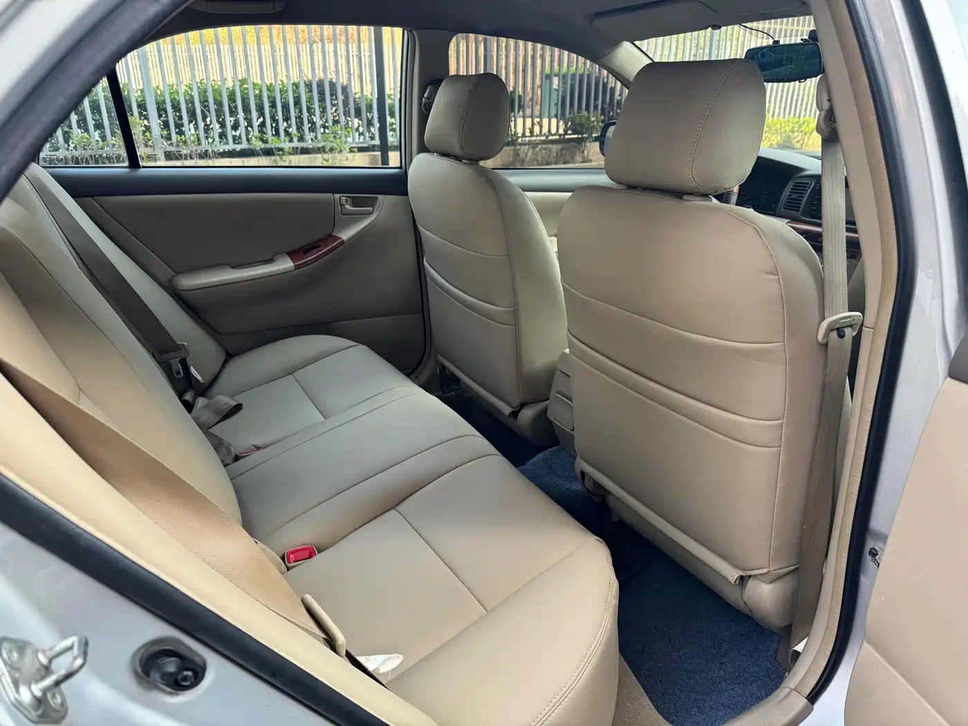 Toyota Corolla 2011 1.6L Automatic Classic Edition фото 13