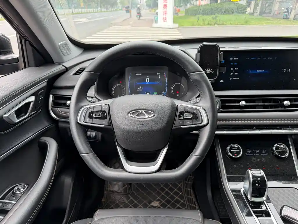 Photo 14 - Chery Tiggo 8
