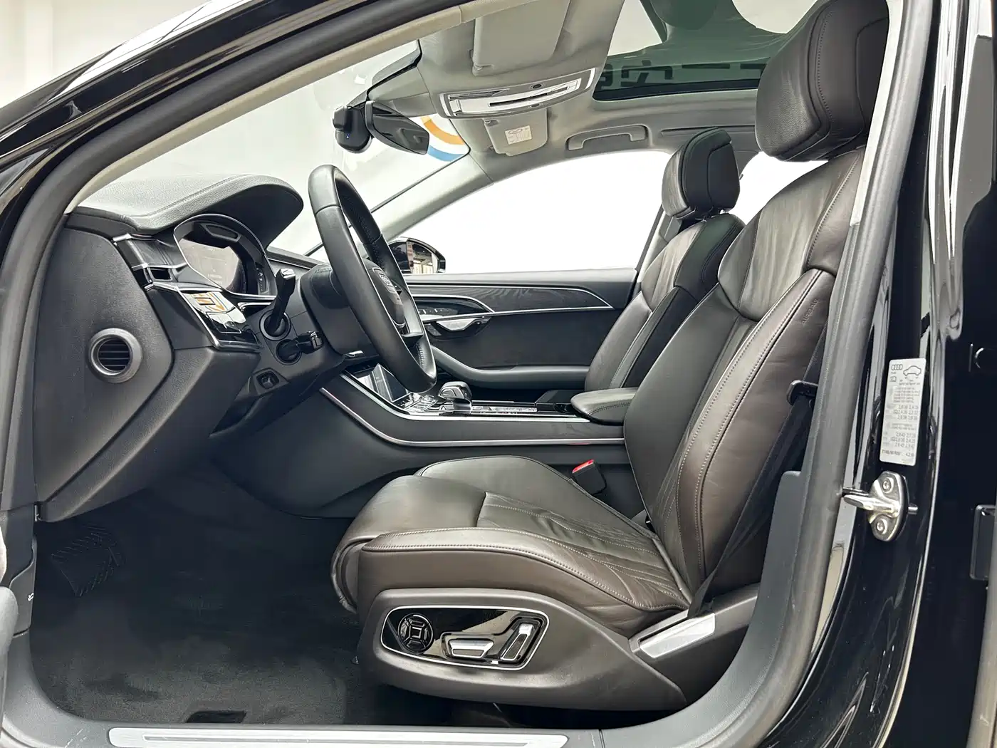 Audi A8 2019 Plus A8L 50 TFSI quattro Comfort фото 5