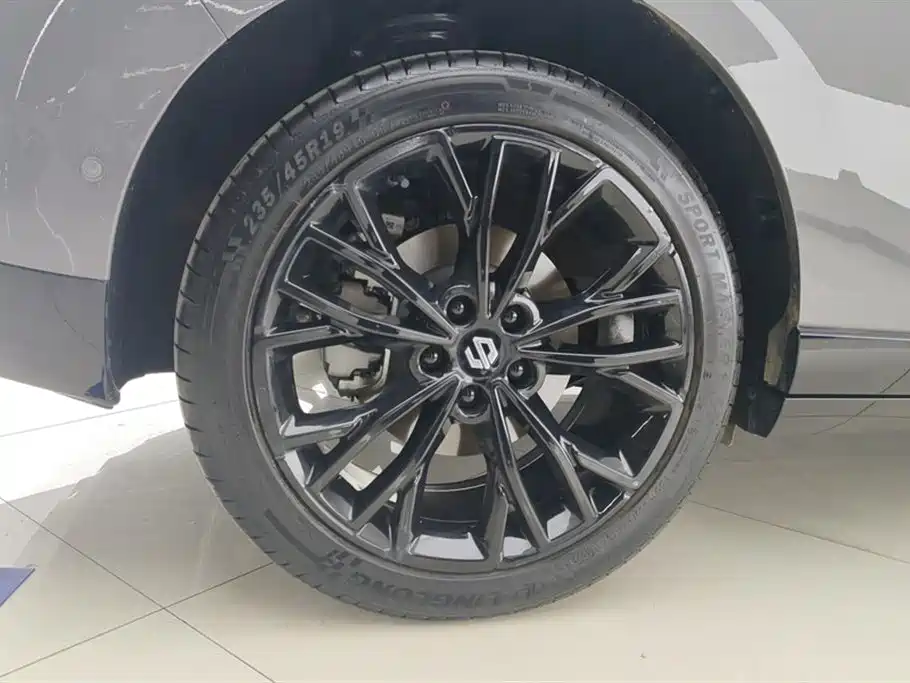 Leapmotor Lafa 5 2025 2026 515 Standard Model