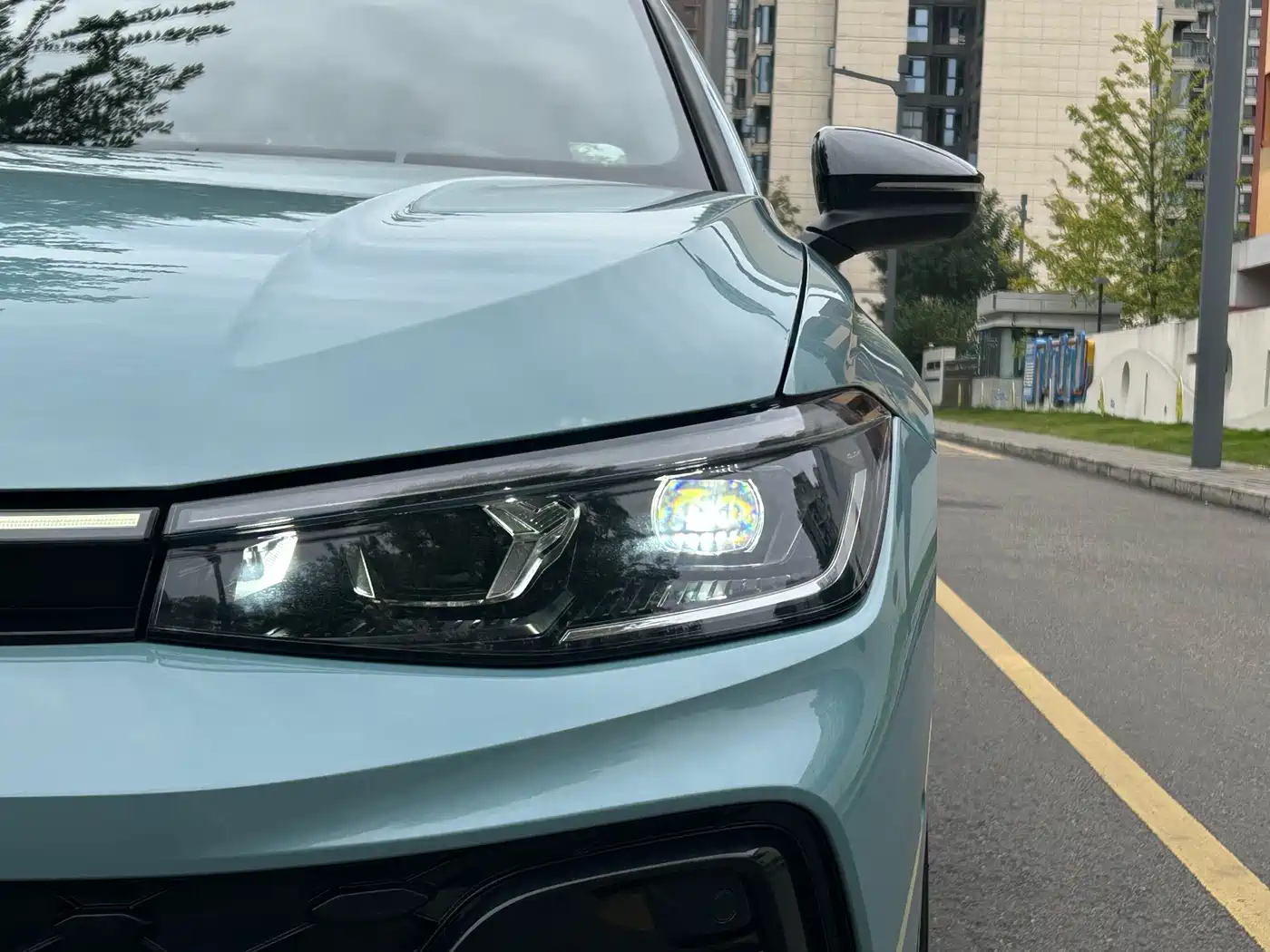 Volkswagen Passat 2025 Model Pro 380TSI Starlight Dragon Premium Edition фото 5