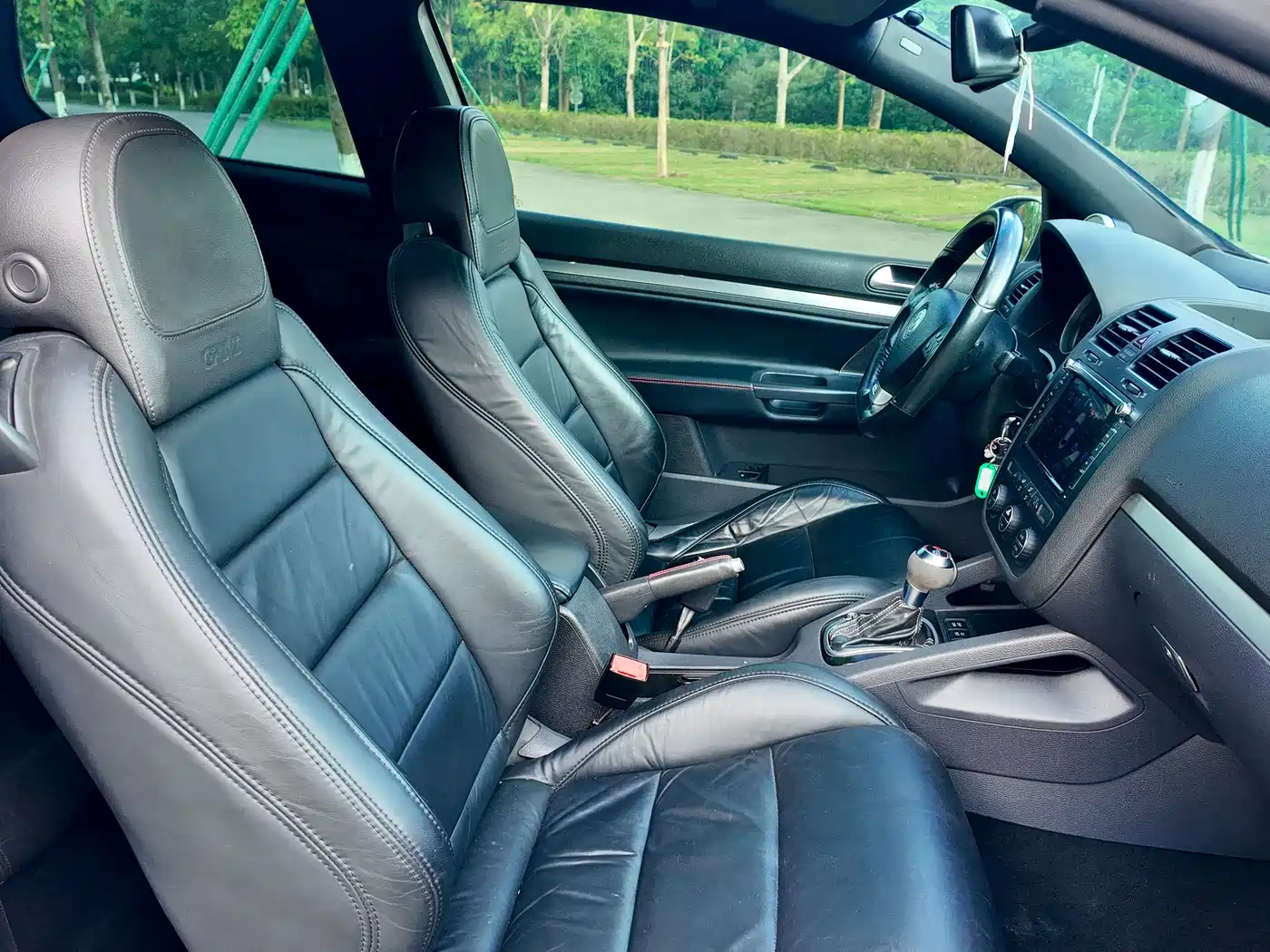 Volkswagen Golf (Import) 2006 GTI 2.0T 3-Door фото 49