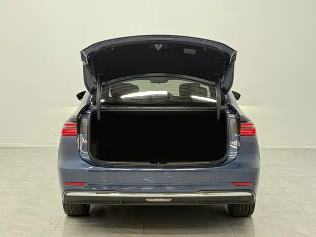 Geely Galaxy Galaxy A7 2025 EM-i фото 13