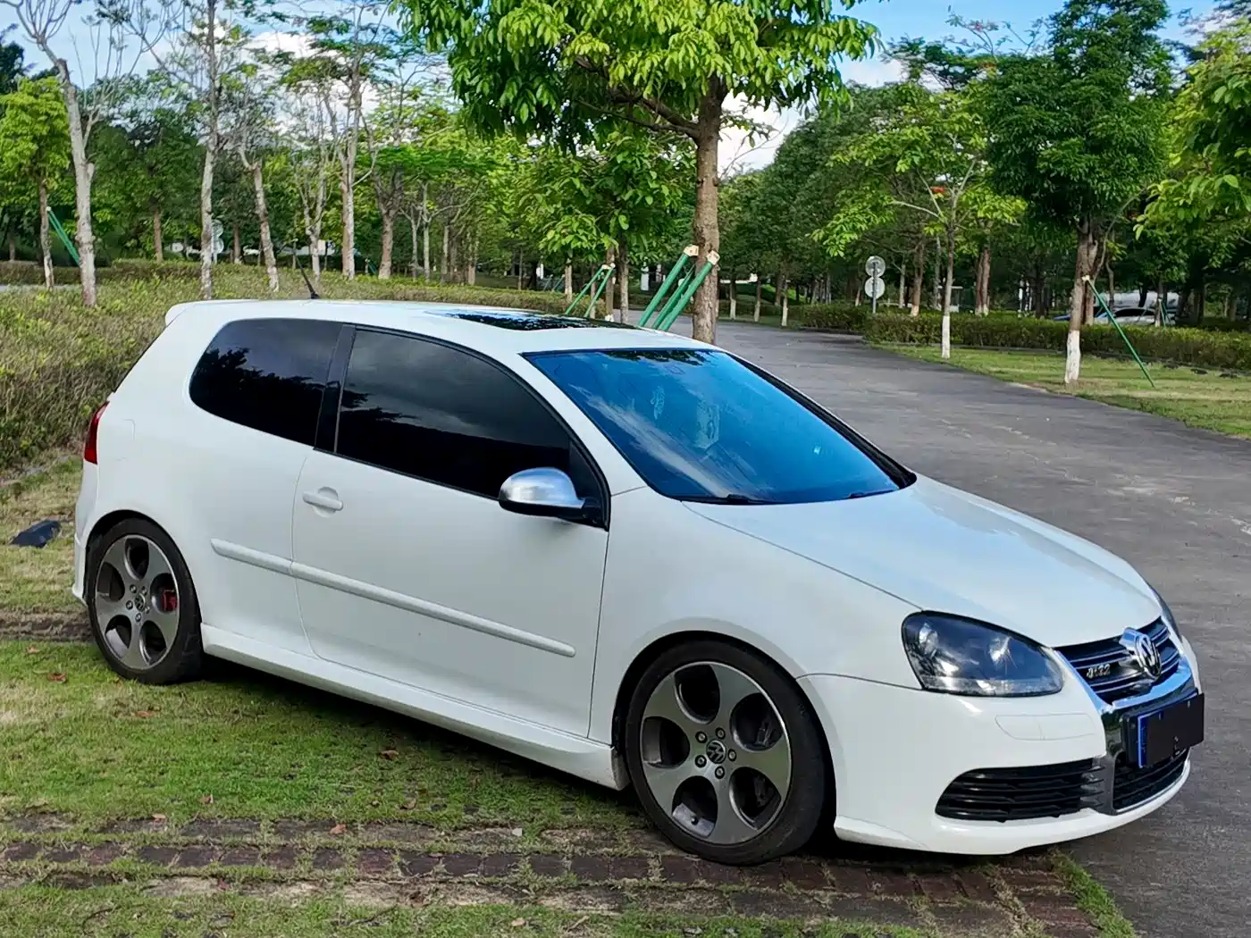Volkswagen Golf (Import) 2006 GTI 2.0T 3-Door фото 31