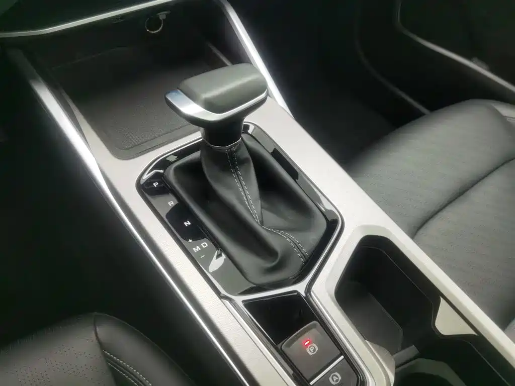 GEELY AUTOMOBILE EMGRAND