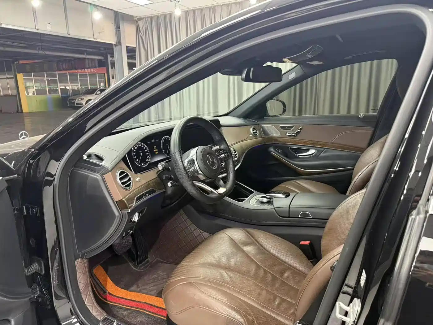 Mercedes-Benz S-Class 2015 S 400 L 4MATIC фото 4