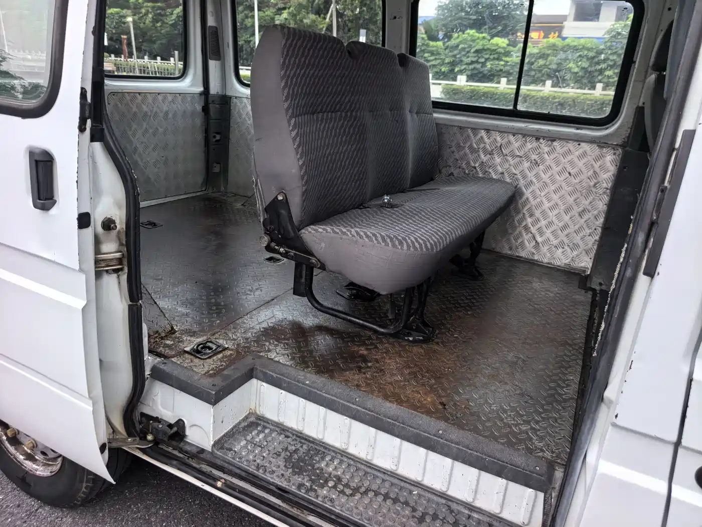 Ford Classic Transit 2014 2013 2.8T Diesel Standard Short Wheelbase Medium Roof JX493ZLQ3A