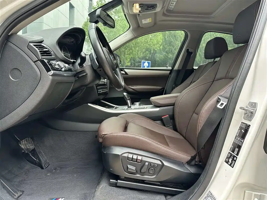 BMW X4 2016 Model xDrive20i M Sport фото 9
