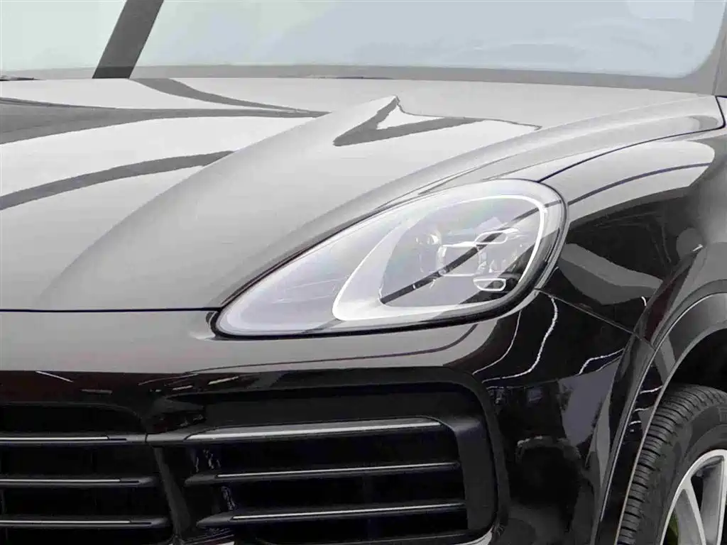 Porsche Cayenne New Energy 2023 Cayenne E-Hybrid 2.0T Platinum Edition фото 3