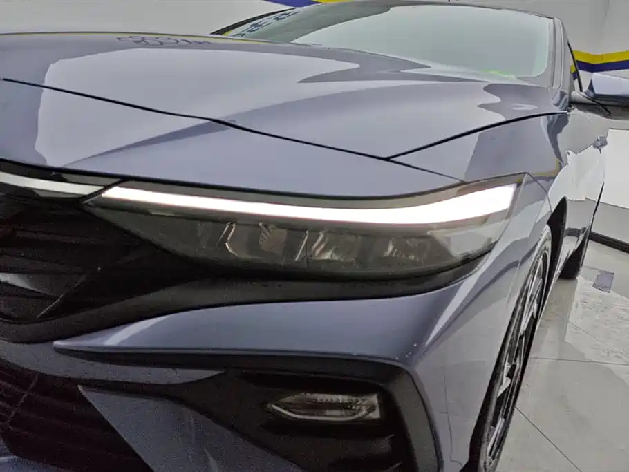 Hyundai Elantra 2023 1.5L CVT GLX Elite Edition фото 5