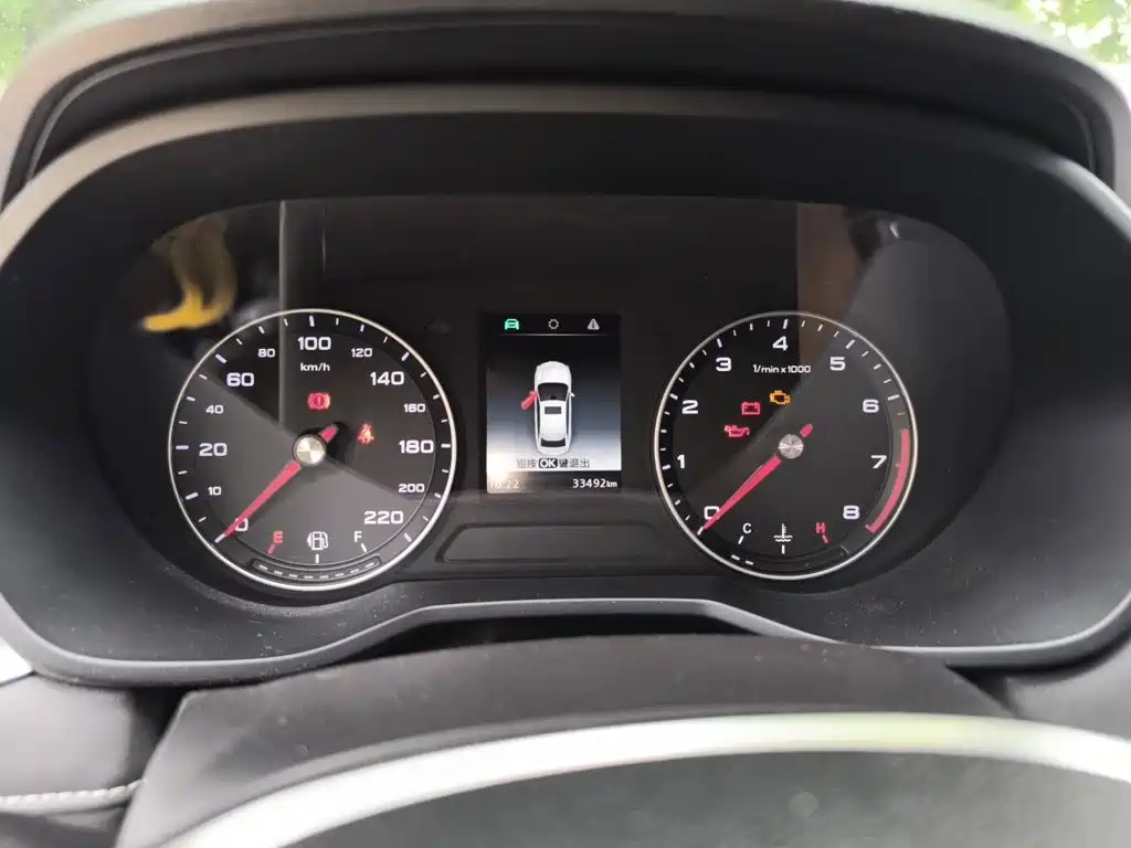 Roewe i5 2019 2019 1.5L Manual 4G-Connected Langyue Edition