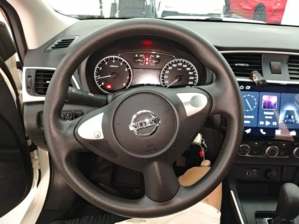 Nissan SYLPHY, миниатюра 11