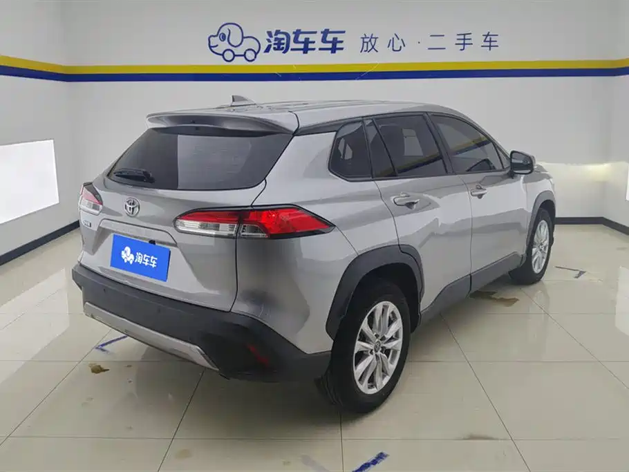 Toyota Corolla Cross 2022 2.0L Elite Edition фото 3