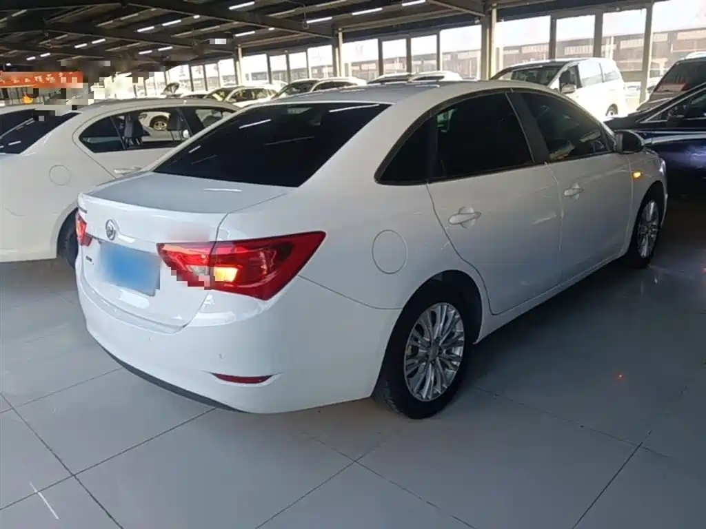 Buick Excelle 2017 15N Automatic Elite фото 7