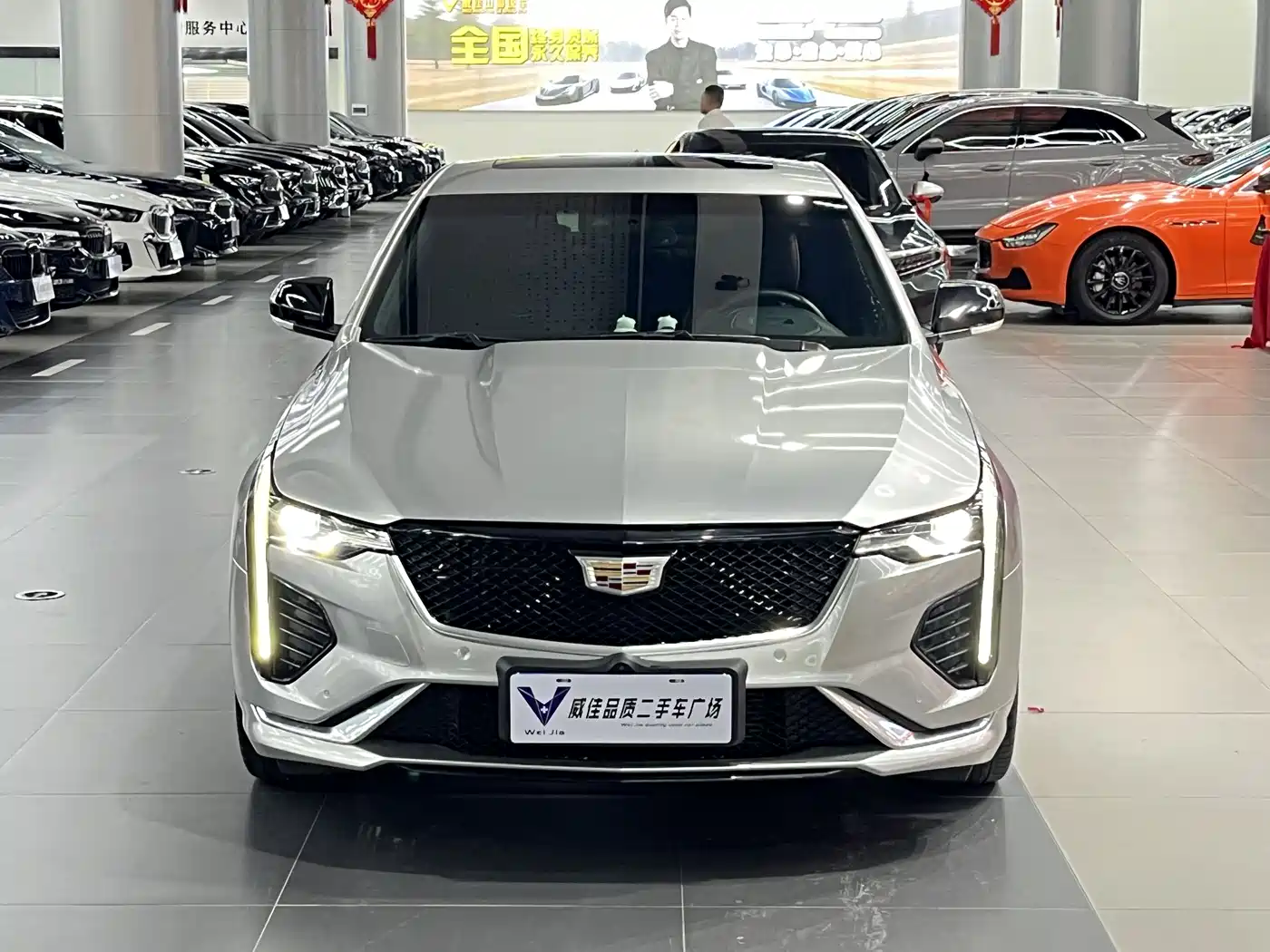 CADILLAC CT4