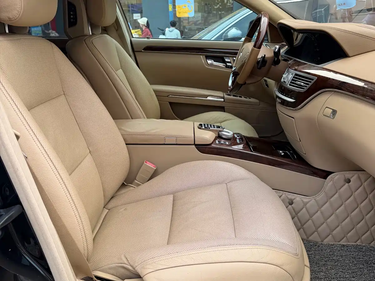 Mercedes-Benz S-Class 2012 S 400 L HYBRID Grand Edition фото 4