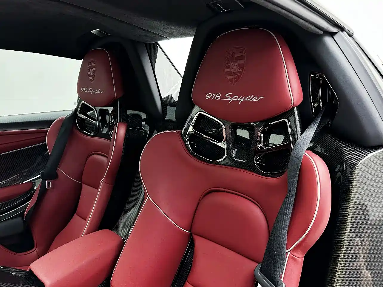 Porsche 918 Spyder 2016 2014 4.6L