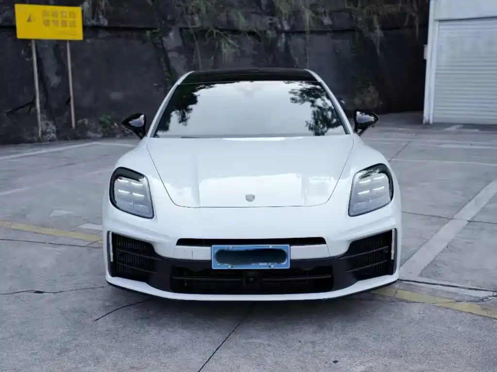 Similar car